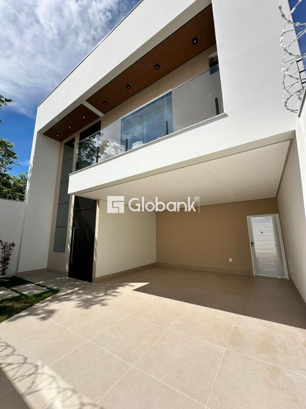Casa 3 quartos à venda Vila Nova 164m² Montes Claros MG: 