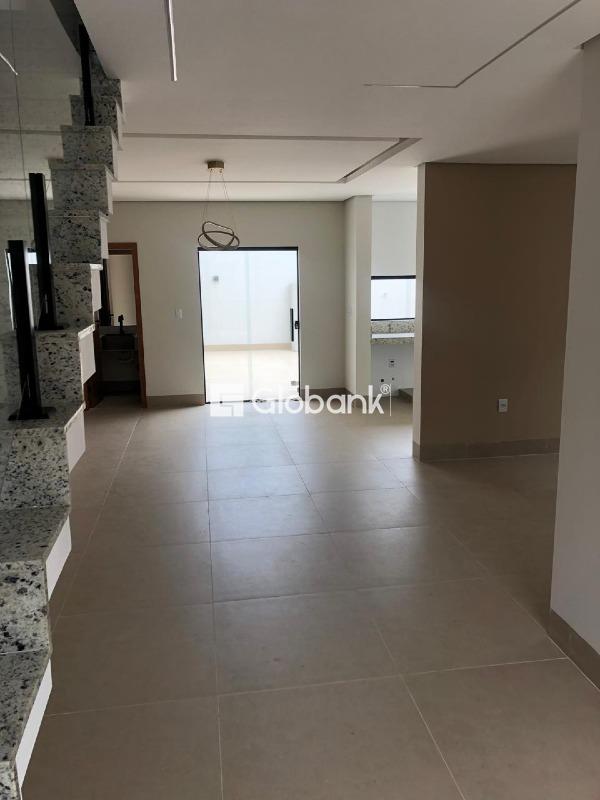 Casa 3 quartos à venda Vila Nova 164m² Montes Claros MG: 