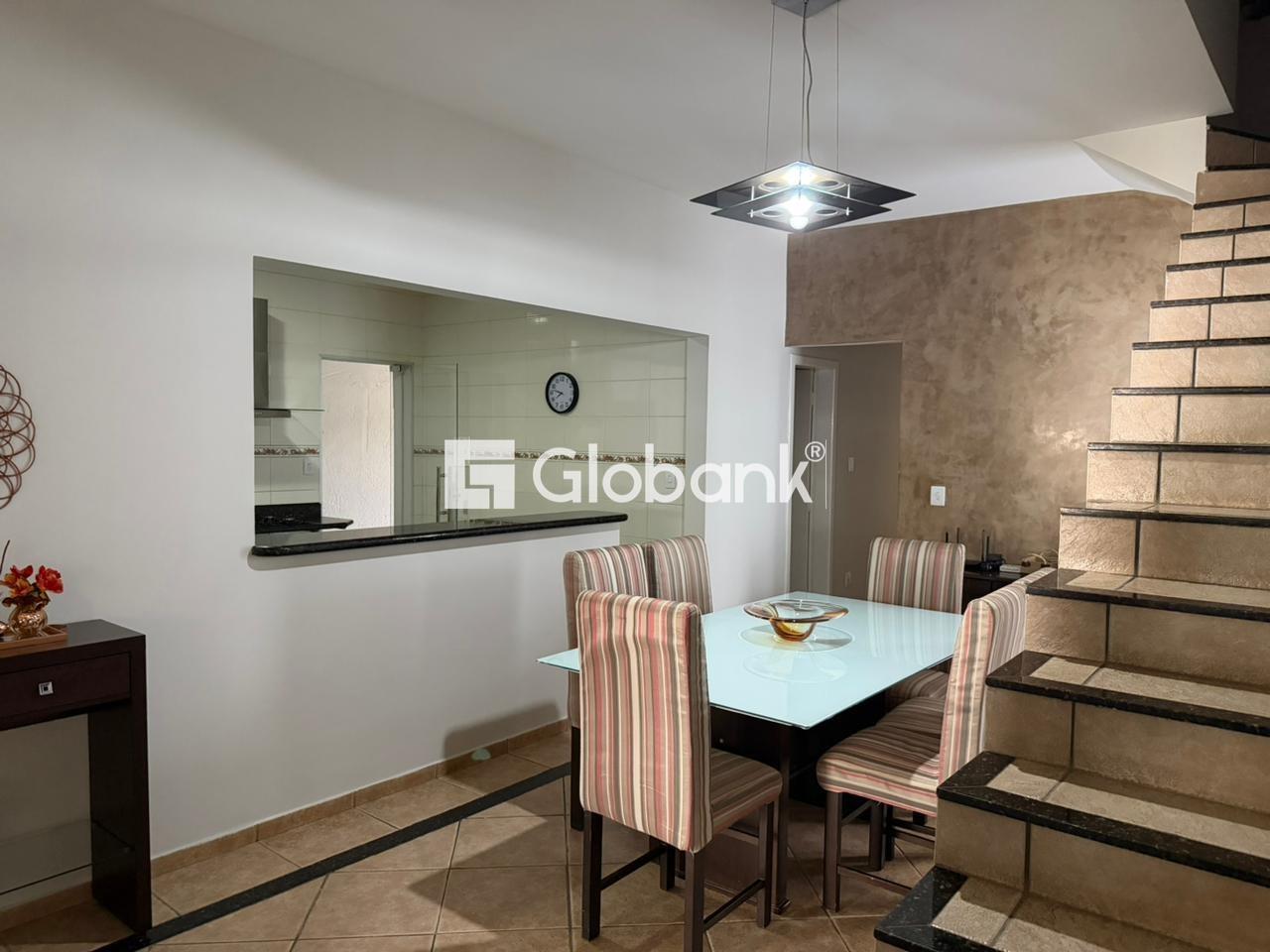 Casa 3 quartos à venda Delfino Magalhães 175,36m² Montes Claros MG: 