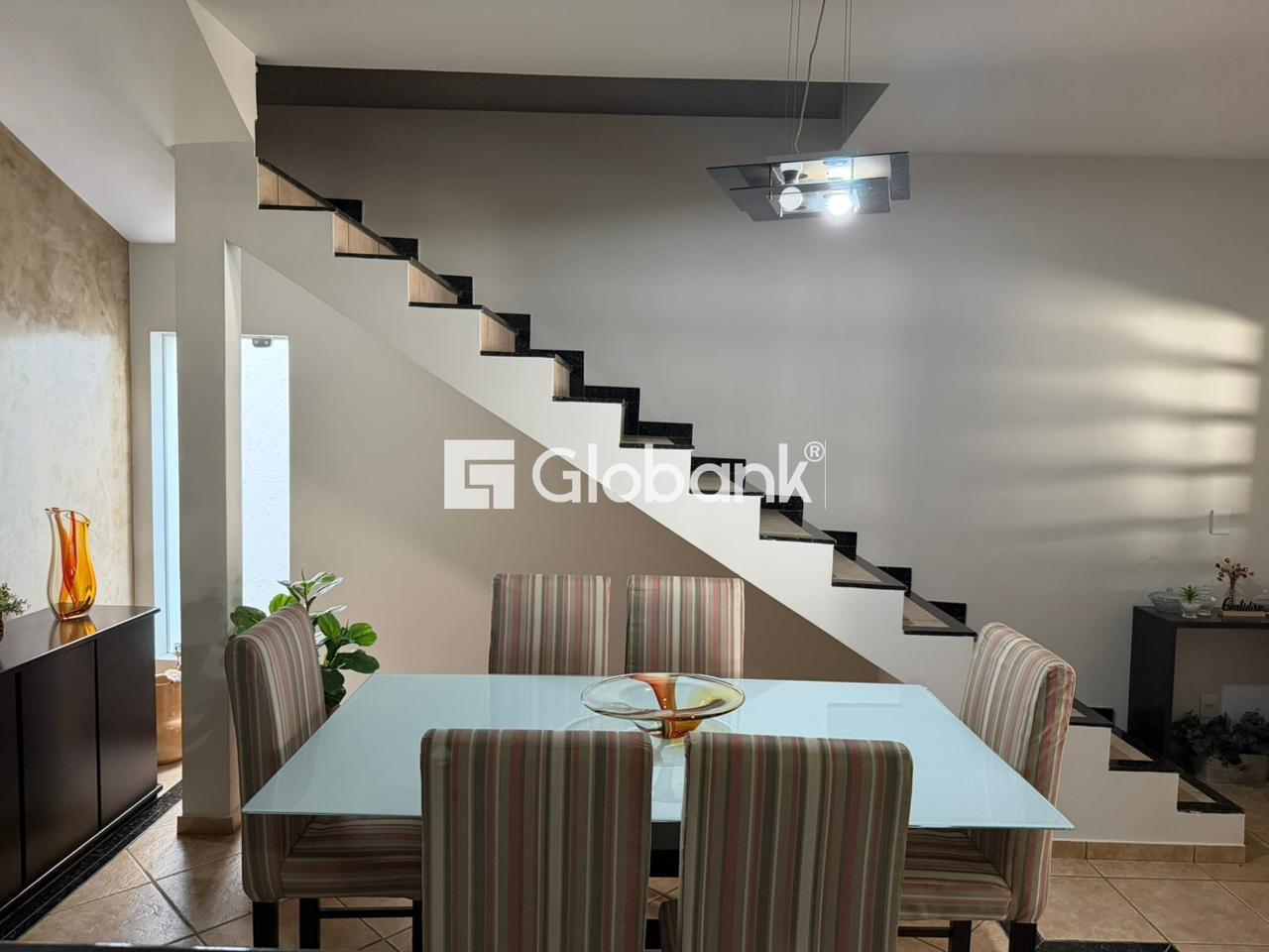 Casa 3 quartos à venda Delfino Magalhães 175,36m² Montes Claros MG: 