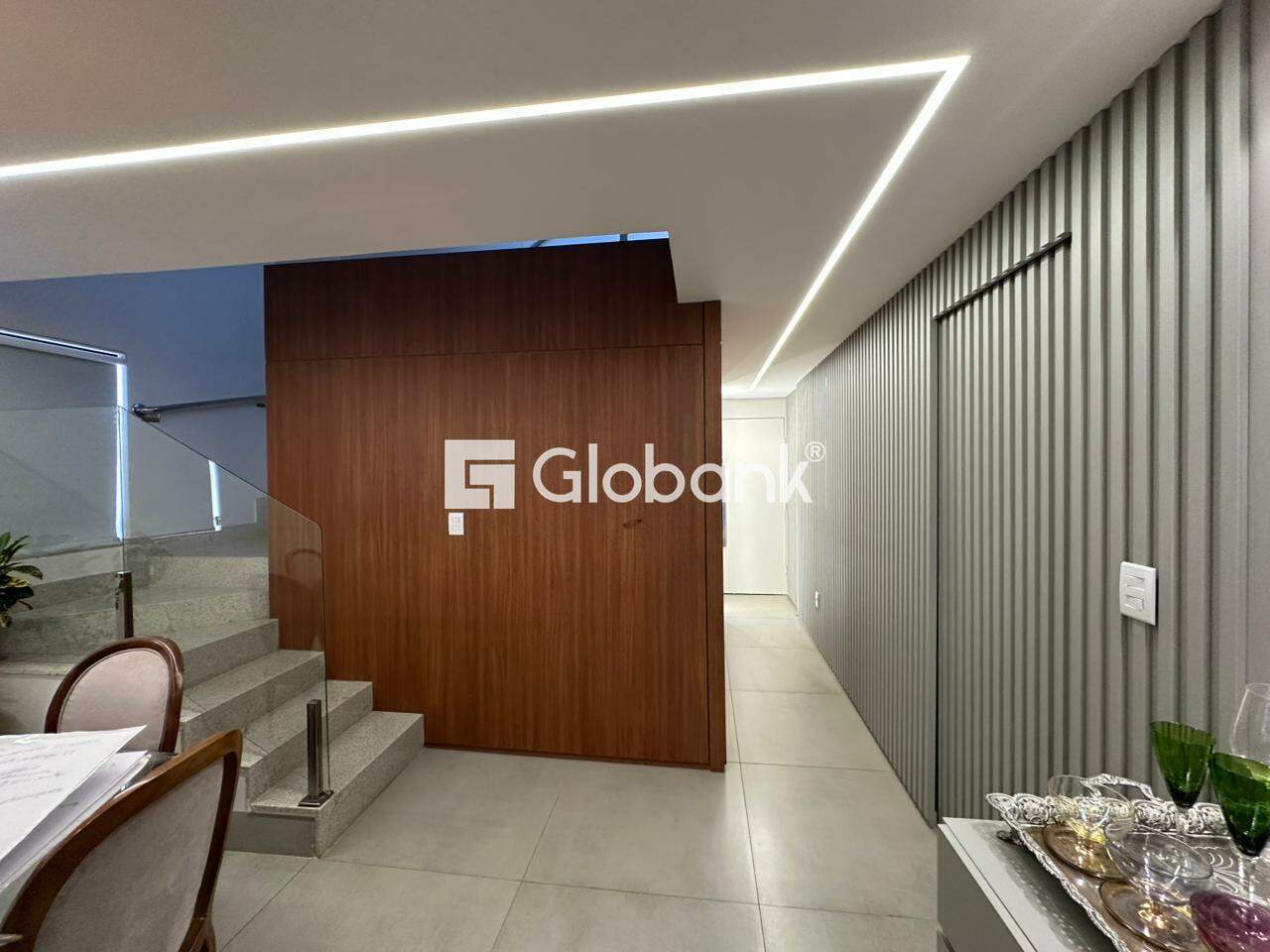 Cobertura 3 quartos à venda São José 230m² Montes Claros MG: 