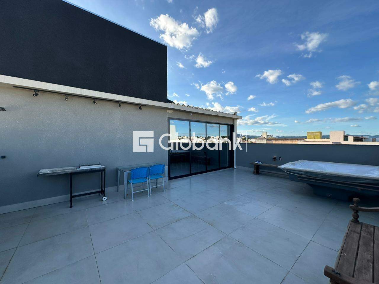 Cobertura 3 quartos à venda São José 230m² Montes Claros MG: 