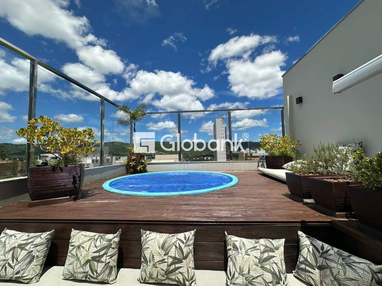Cobertura 4 quartos para aluguel Augusta Mota 220m² Montes Claros MG: Piscina