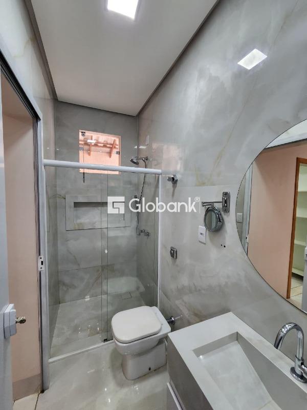 Casa 4 quartos à venda Residencial Villa Segura 190m² Montes Claros MG: 