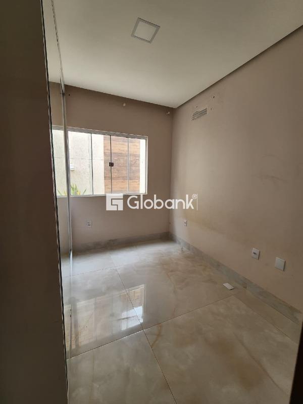 Casa 4 quartos à venda Residencial Villa Segura 190m² Montes Claros MG: 