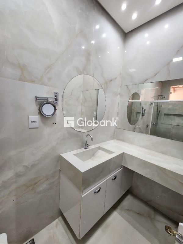 Casa 4 quartos à venda Residencial Villa Segura 190m² Montes Claros MG: 