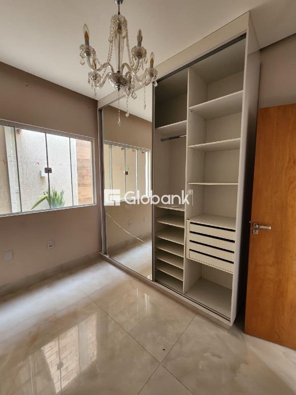 Casa 4 quartos à venda Residencial Villa Segura 190m² Montes Claros MG: 