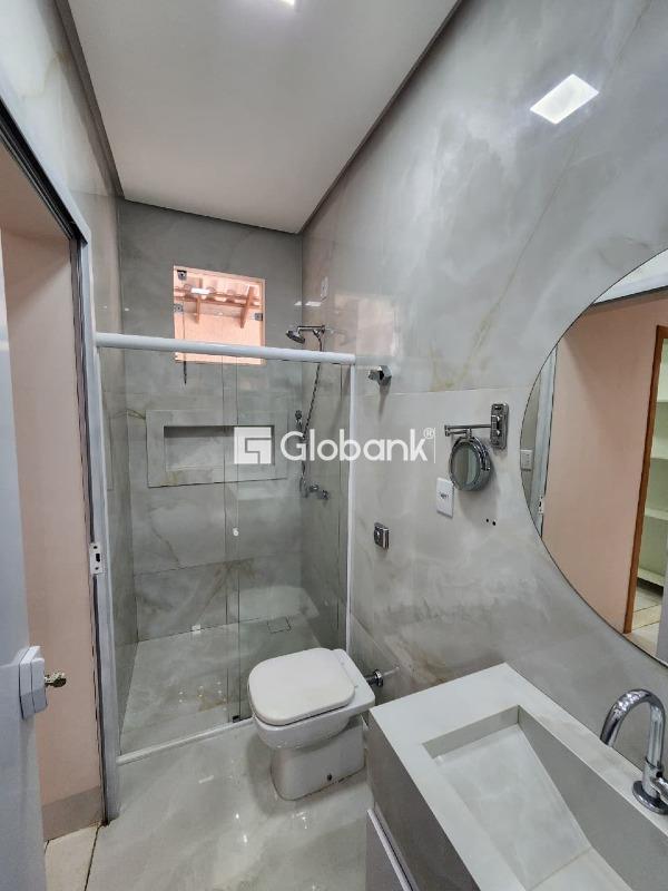 Casa 4 quartos à venda Residencial Villa Segura 190m² Montes Claros MG: 