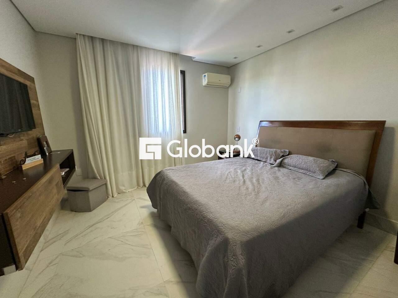 Cobertura 4 quartos à venda Augusta Mota 220m² Montes Claros MG: Quarto