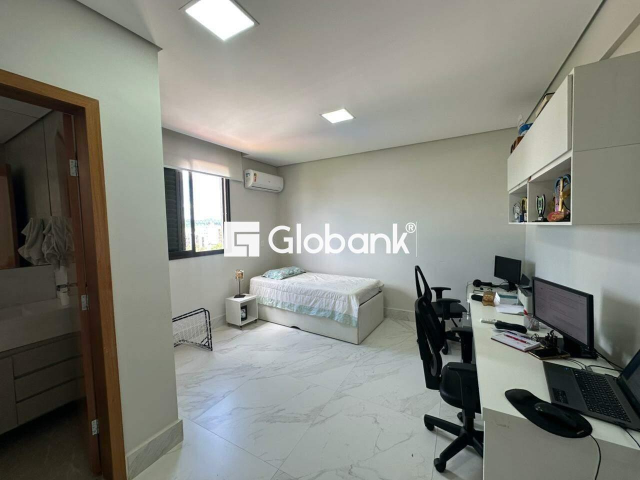 Cobertura 4 quartos à venda Augusta Mota 220m² Montes Claros MG: Quarto