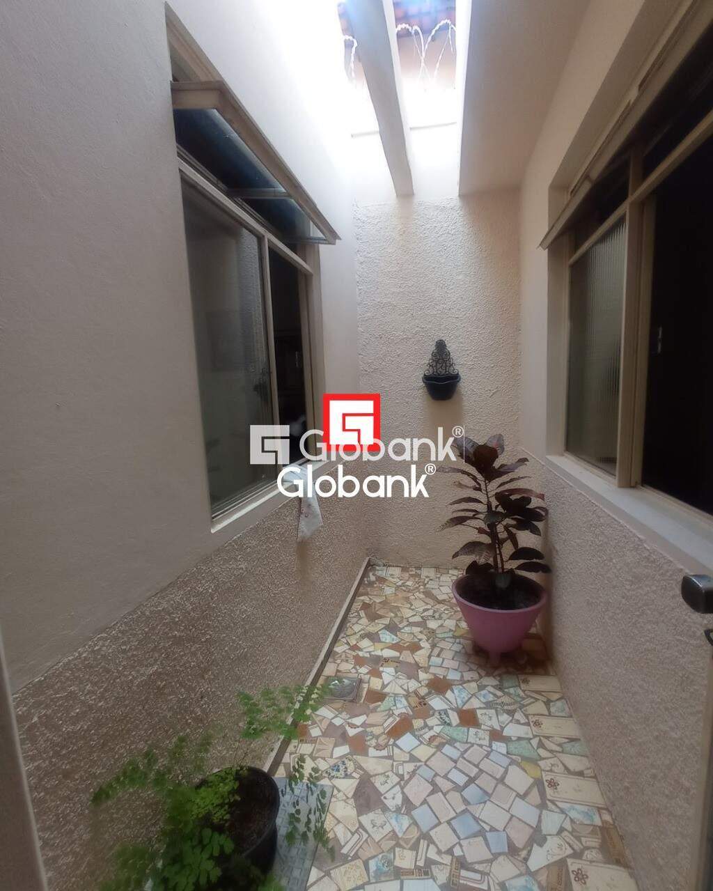 Casa 3 quartos à venda Sagrada Família 300m² Montes Claros MG: | Foto_migracao | 4