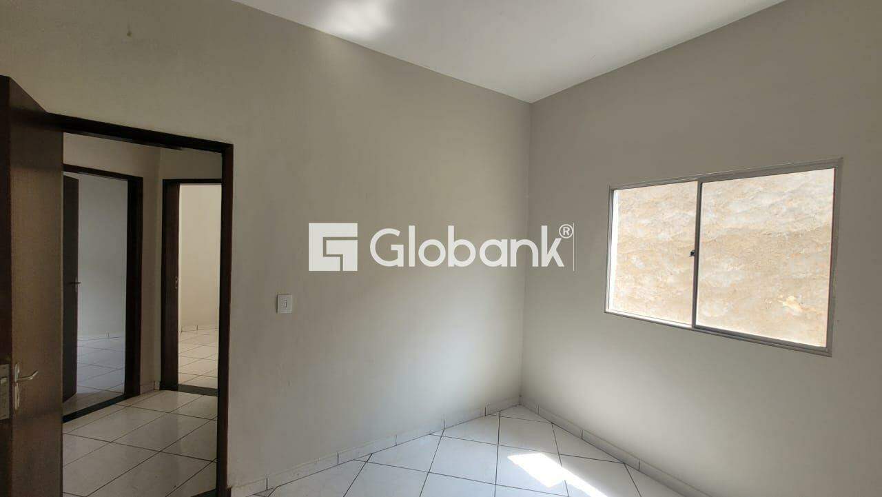 Casa 3 quartos à venda Carmelo 112m² Montes Claros MG: 