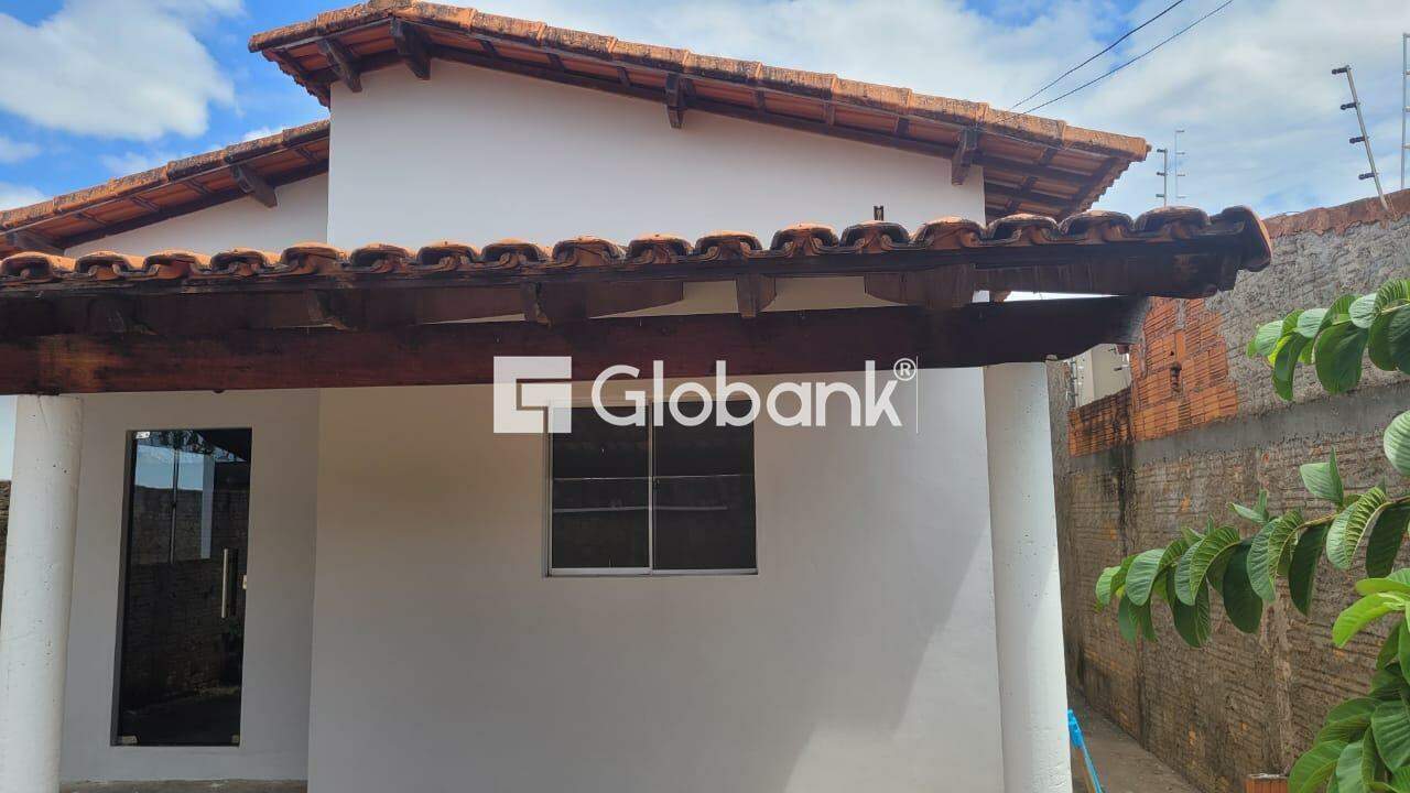 Casa 3 quartos à venda Carmelo 112m² Montes Claros MG: 