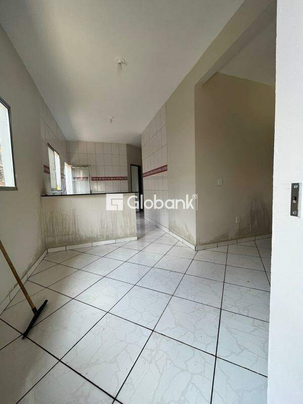 Casa 3 quartos à venda Carmelo 112m² Montes Claros MG: 