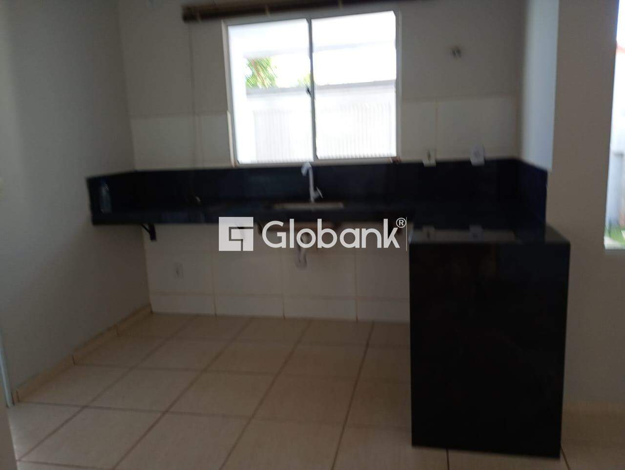 Casa 2 quartos à venda Residencial Portal Dos Ipês 112m² Montes Claros MG: 