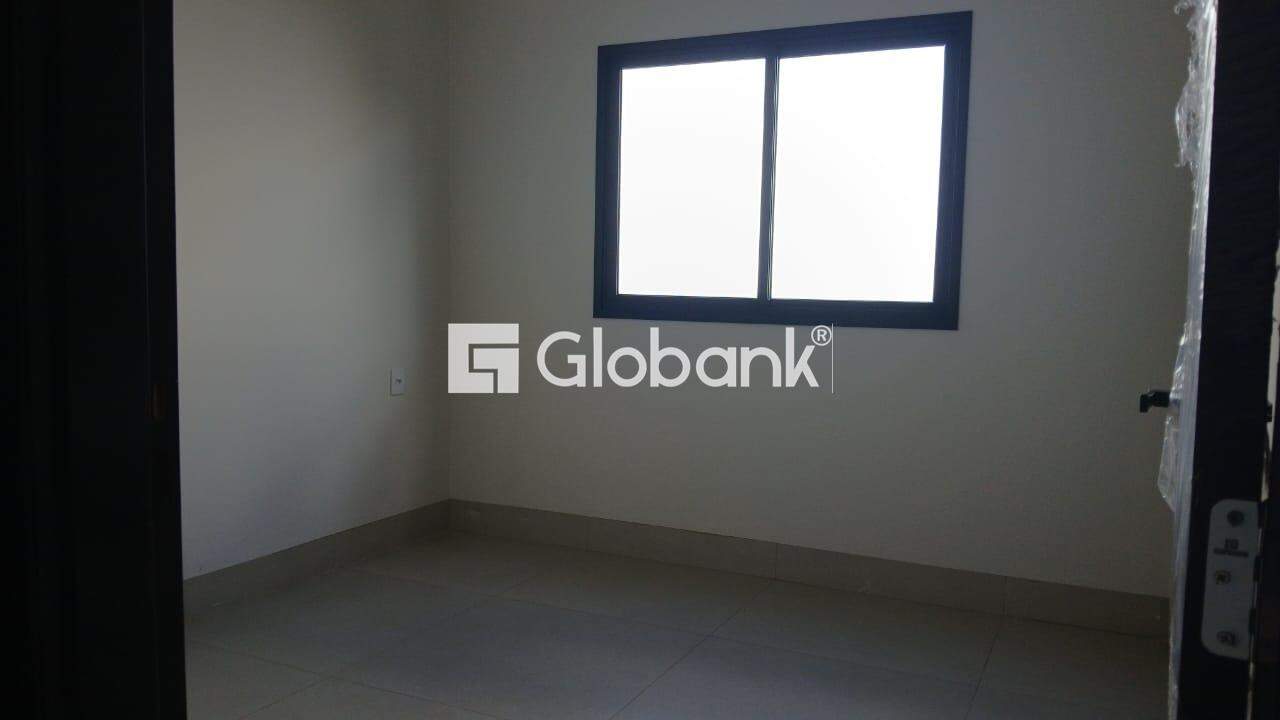 Casa 3 quartos à venda Ibituruna 165m² Montes Claros MG: 