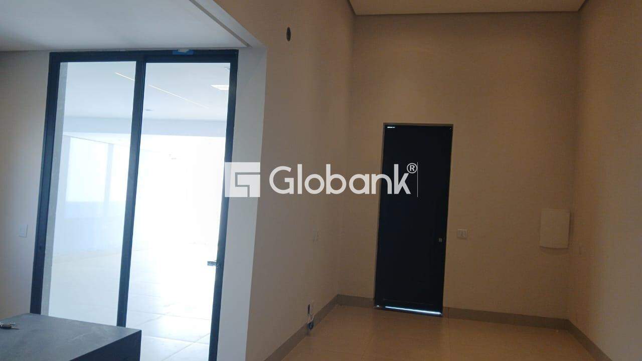 Casa 3 quartos à venda Ibituruna 165m² Montes Claros MG: 