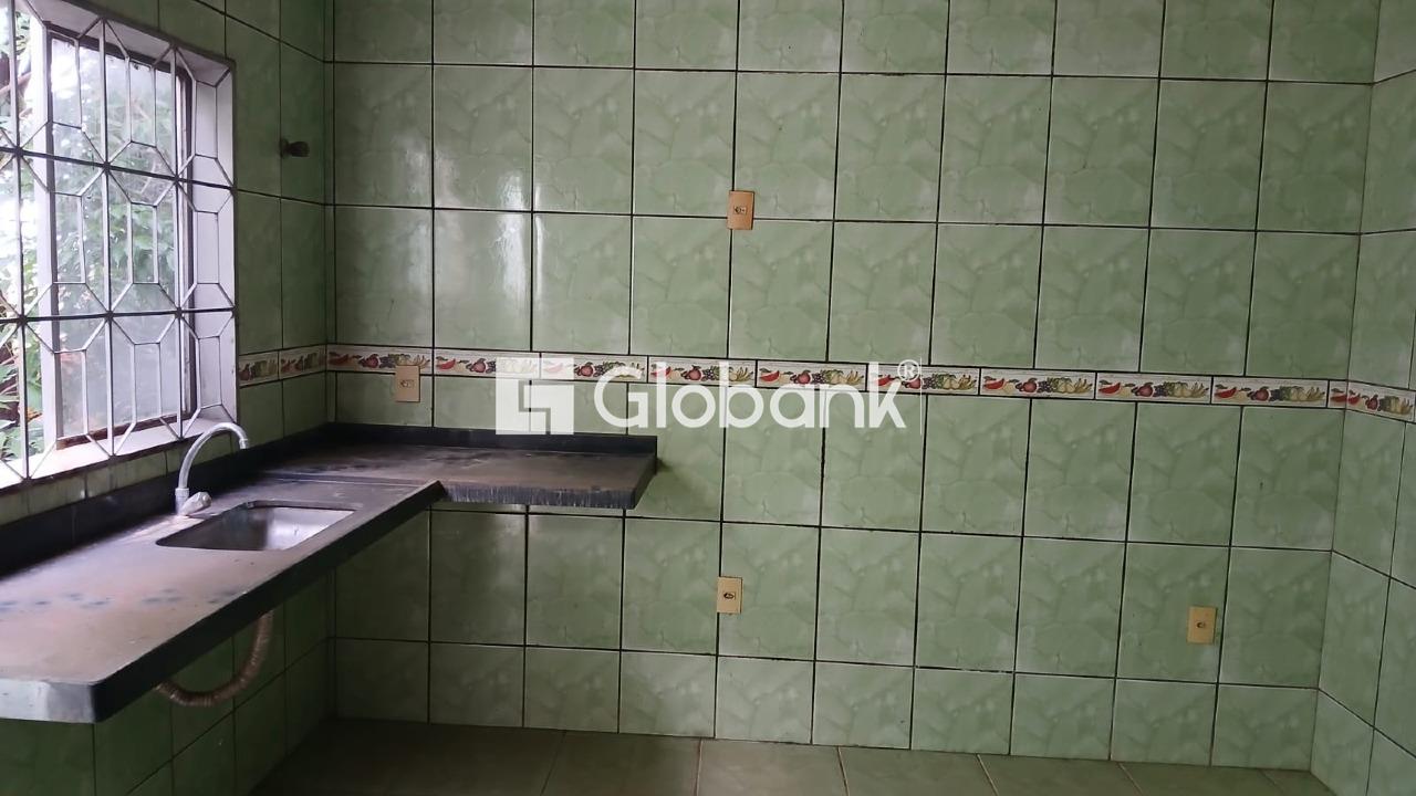 Casa 4 quartos à venda Alterosas 114,7m² Montes Claros MG: 