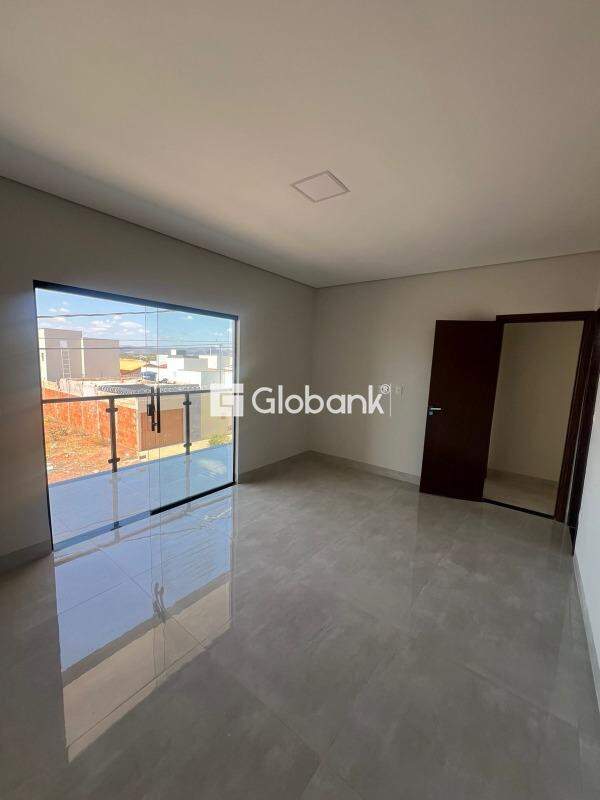 Casa 3 quartos à venda Residencial Terra Jardim 160m² Montes Claros MG: 