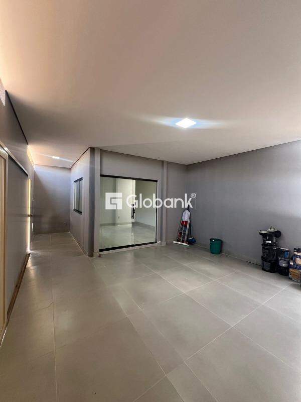 Casa 3 quartos à venda Residencial Terra Jardim 160m² Montes Claros MG: 