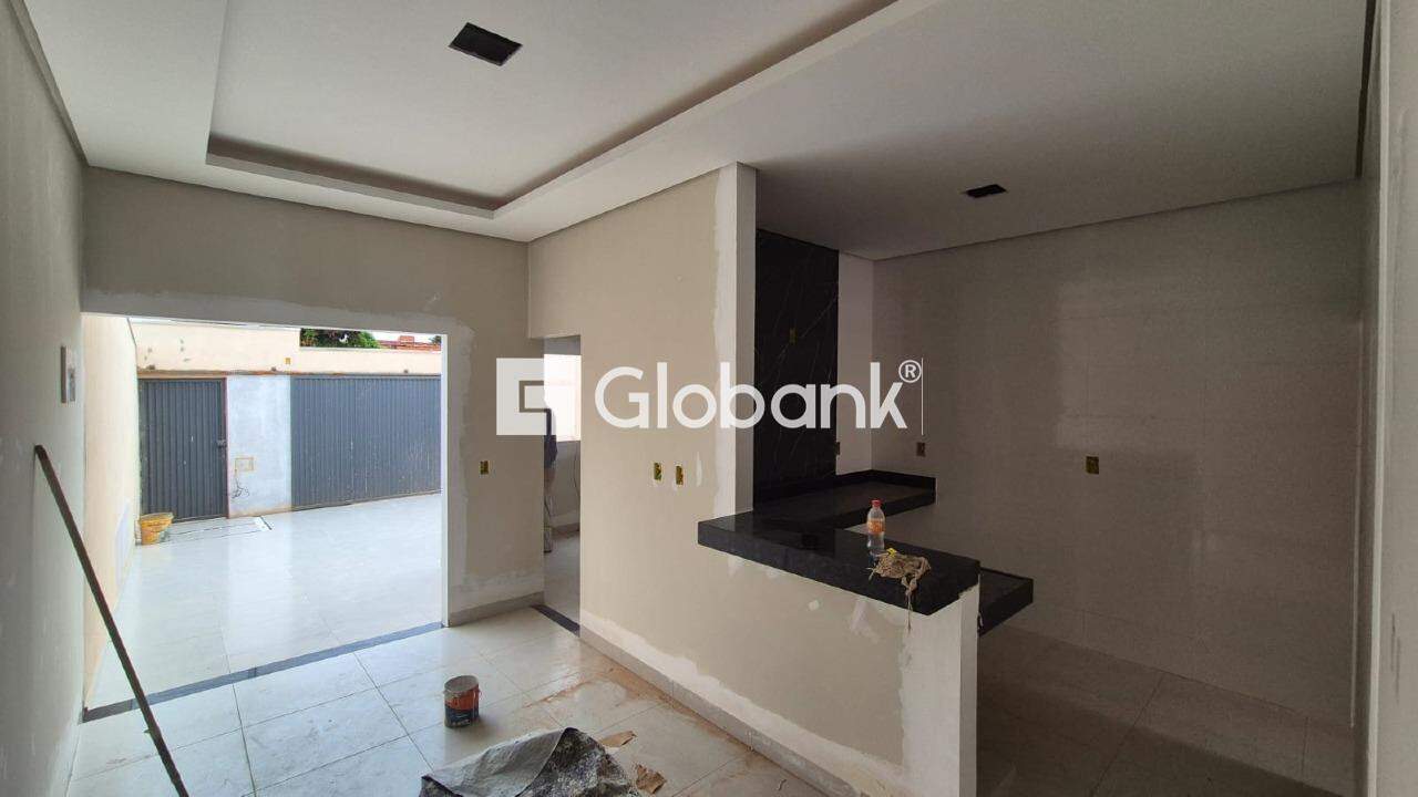 Casa 3 quartos à venda Jardim Primavera 60m² Montes Claros MG: 
