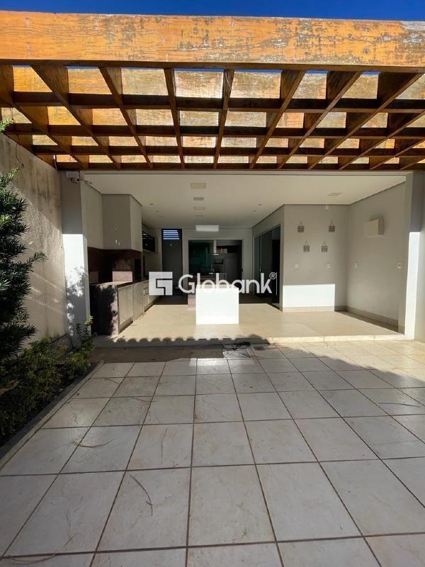Casa 3 quartos à venda Augusta Mota 220m² Montes Claros MG: 
