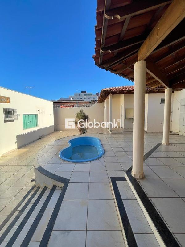 Casa 3 quartos à venda Augusta Mota 220m² Montes Claros MG: 