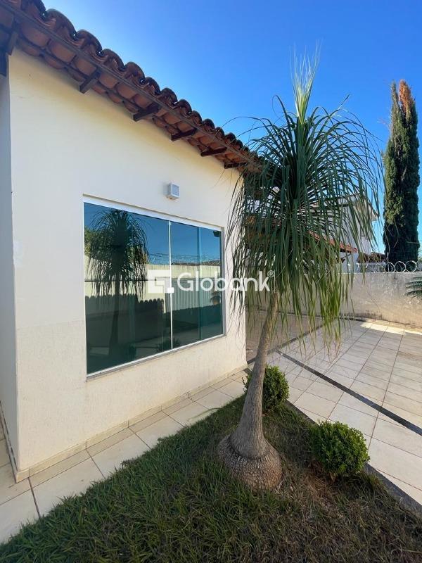 Casa 3 quartos à venda Augusta Mota 220m² Montes Claros MG: 