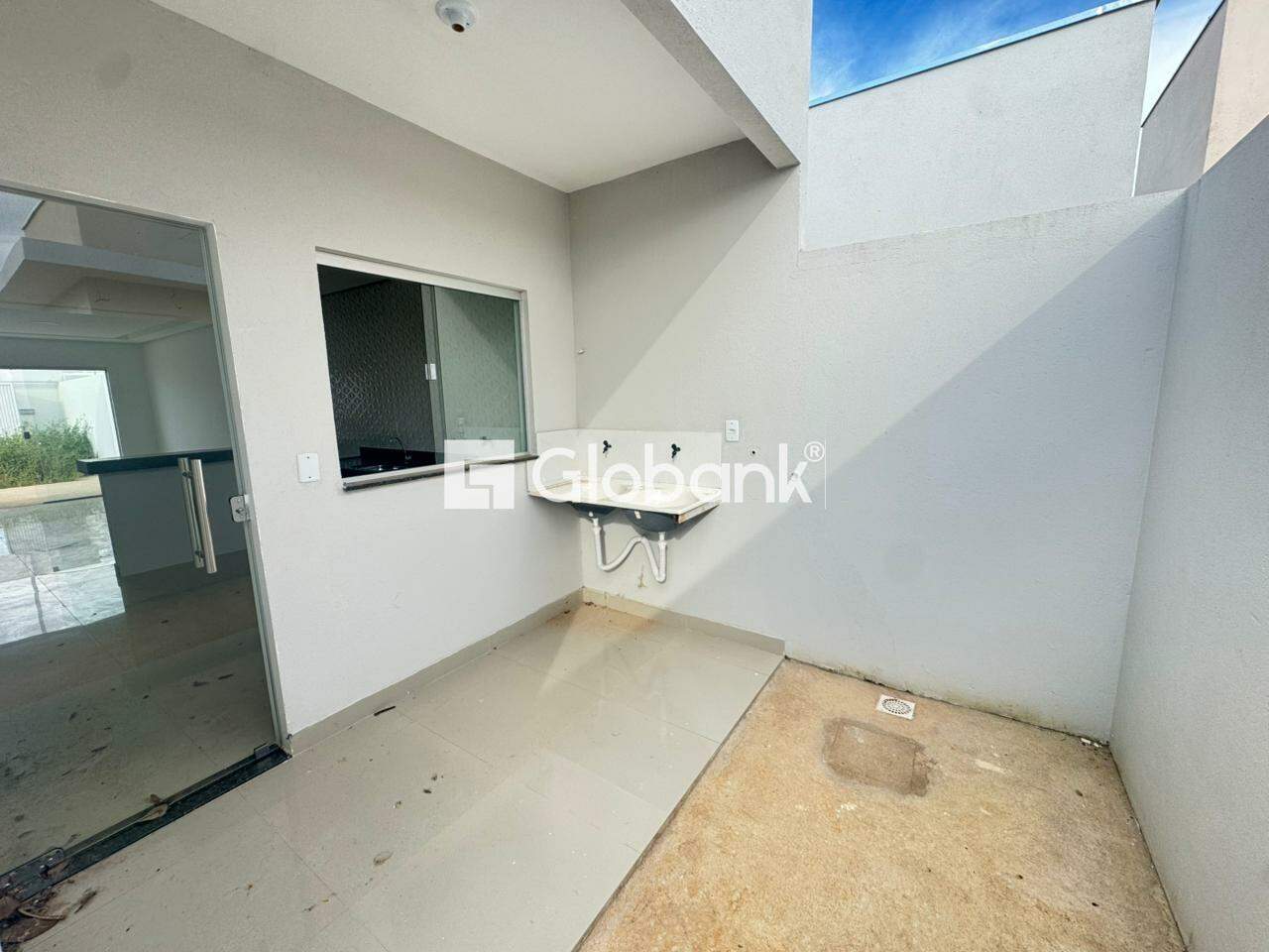 Casa 3 quartos à venda Delfino Magalhães 68m² Montes Claros MG: 