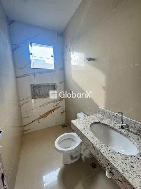 Casa 3 quartos à venda Delfino Magalhães 68m² Montes Claros MG: 