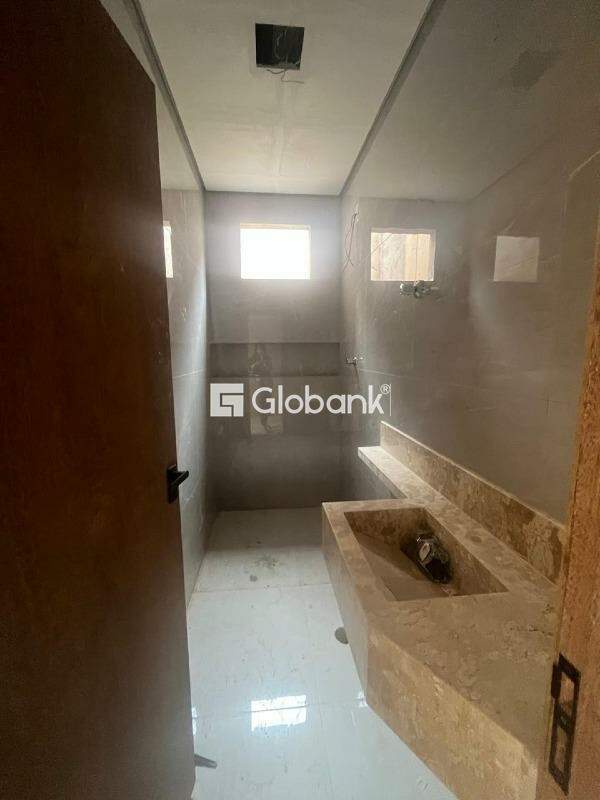 Casa 3 quartos à venda Alcides Rabelo 69m² Montes Claros MG: 