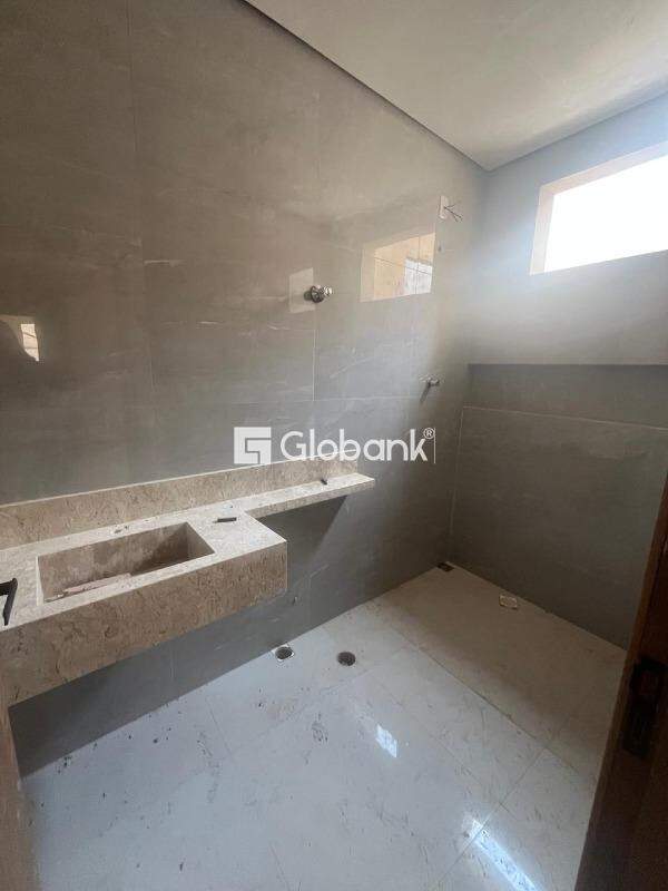 Casa 3 quartos à venda Alcides Rabelo 69m² Montes Claros MG: 