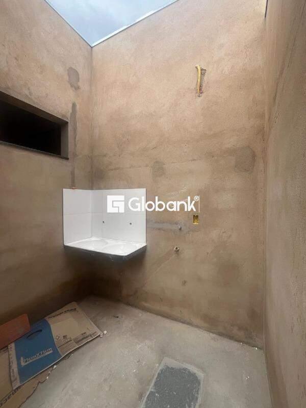 Casa 3 quartos à venda Alcides Rabelo 69m² Montes Claros MG: 