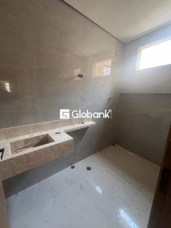 Casa 3 quartos à venda Alcides Rabelo 69m² Montes Claros MG: 