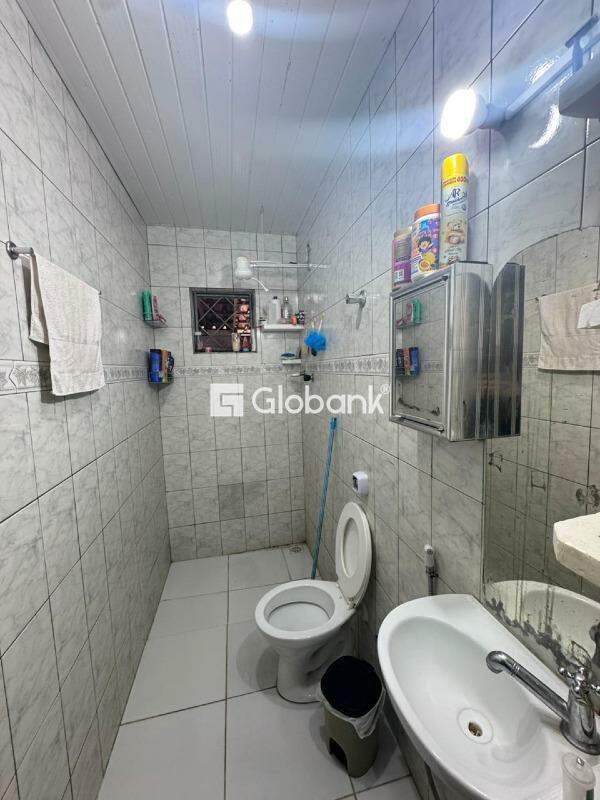 Casa 2 quartos à venda Maracanã 70m² Montes Claros MG: 