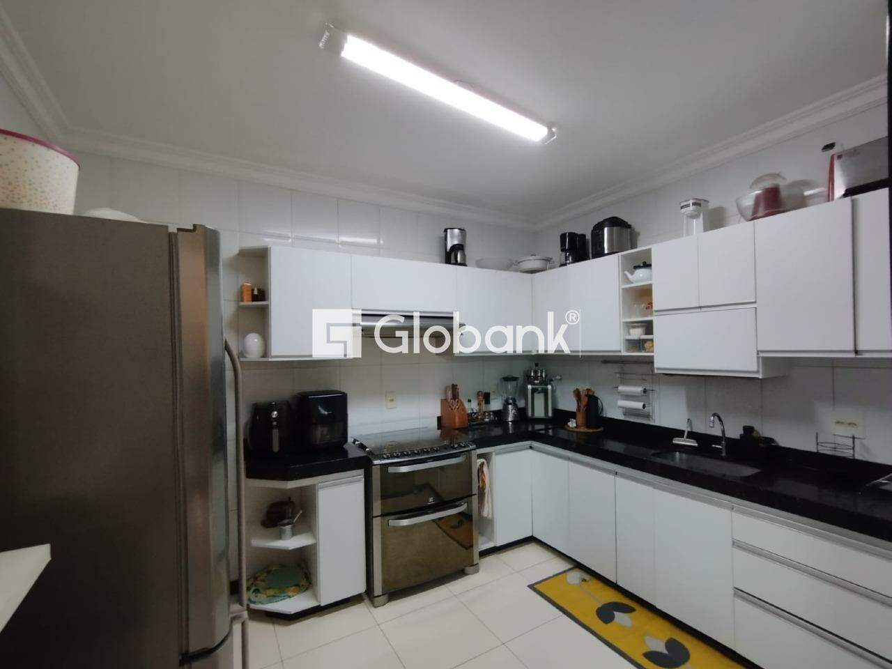 Casa 4 quartos para aluguel Morada do Sol 300m² Montes Claros MG: 