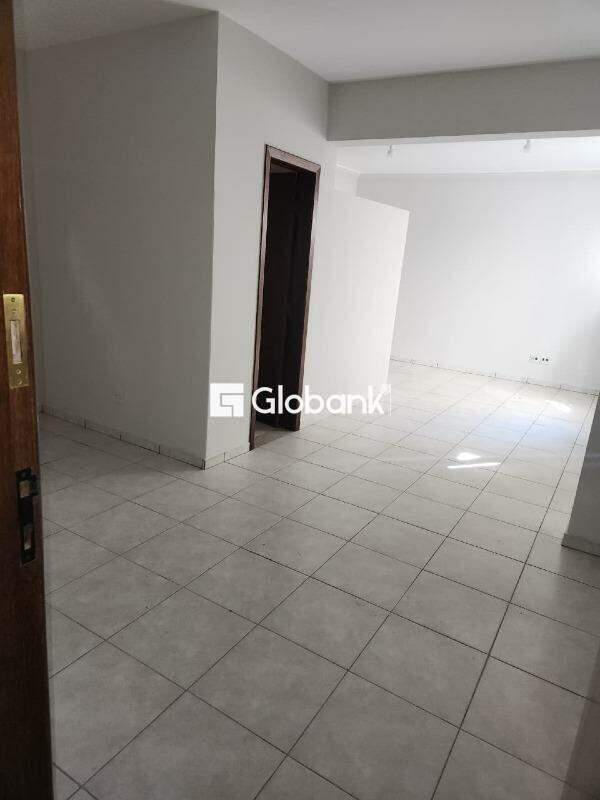 Sala comercial para aluguel Centro 43,43m² Montes Claros MG: 