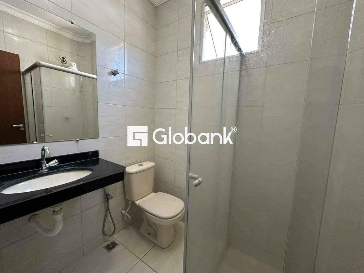 Apartamento 2 quartos à venda Morada do Sol 55m² Montes Claros MG: Banheiro social