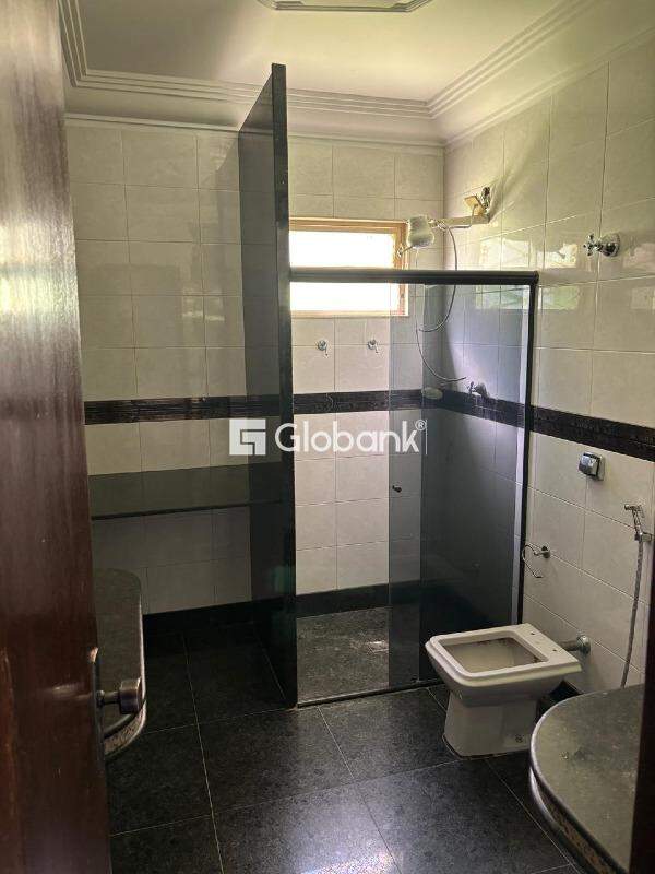 Casa 3 quartos à venda Santa Rita I 206m² Montes Claros MG: 