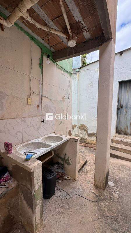 Casa 4 quartos à venda São Geraldo 84m² Montes Claros MG: