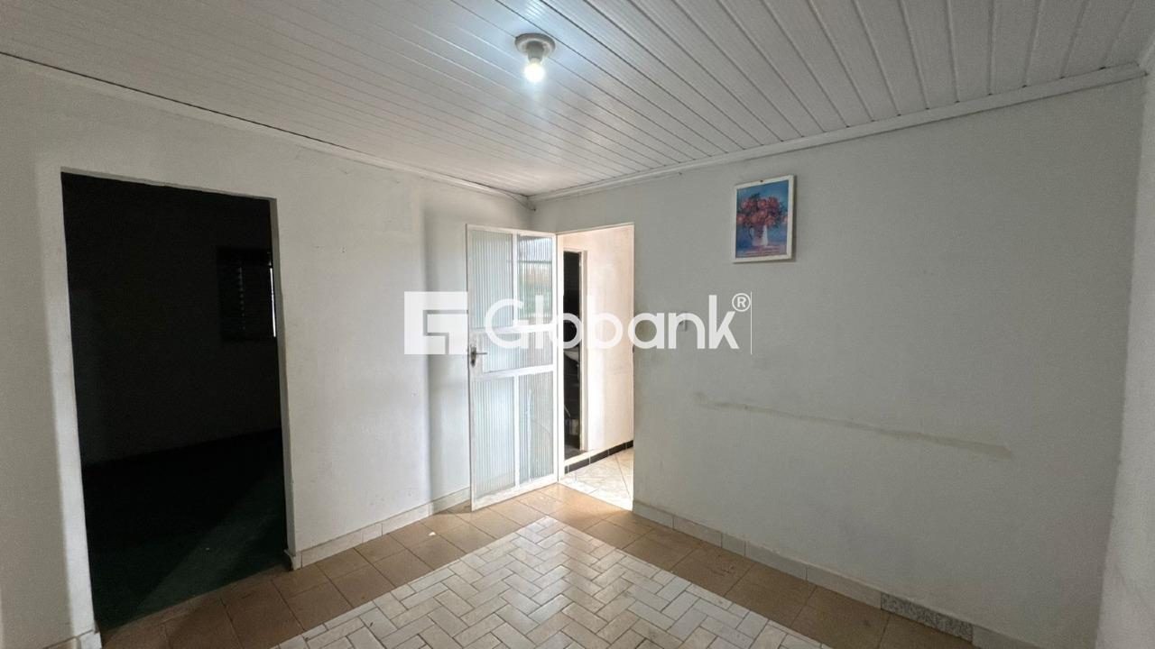 Casa 4 quartos à venda São Geraldo 84m² Montes Claros MG: 