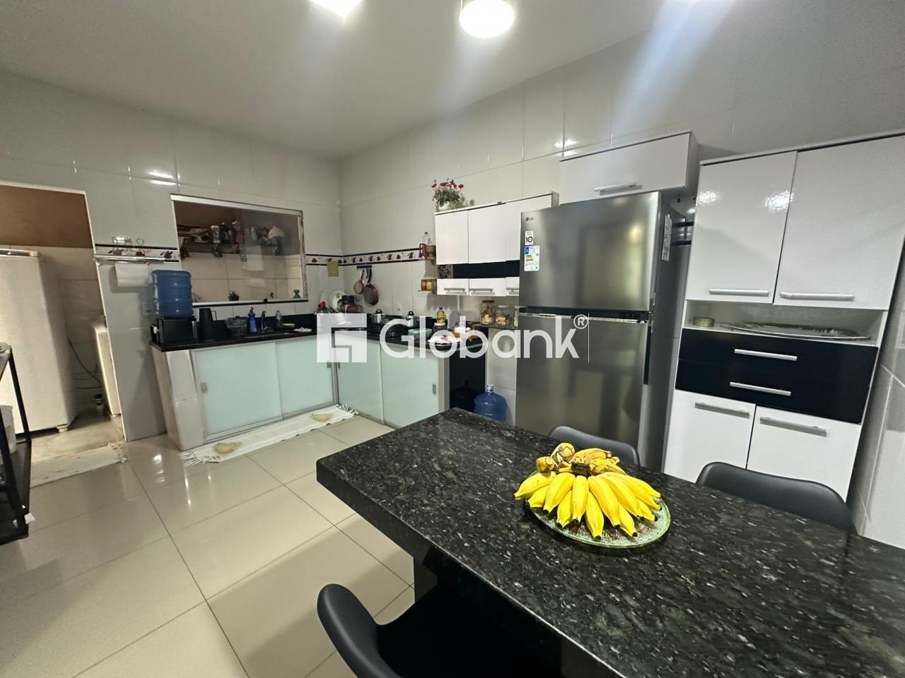 Casa 3 quartos à venda Santa Rita II 93m² Montes Claros MG: 