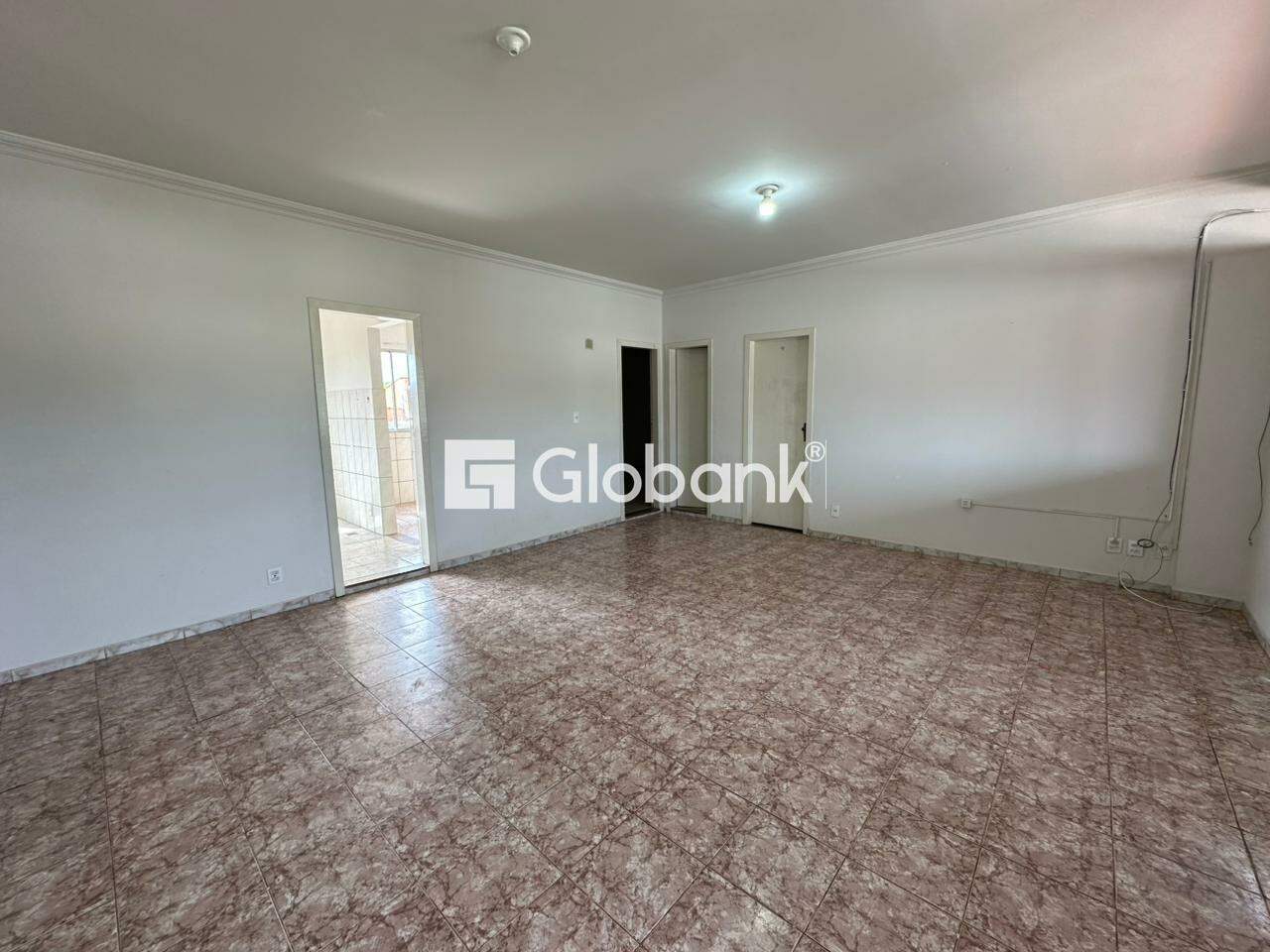 Casa 2 quartos para aluguel Major Prates 65m² Montes Claros MG: Sala