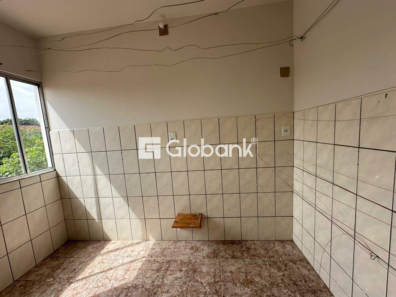 Casa 2 quartos para aluguel Major Prates 65m² Montes Claros MG: Área de serviço