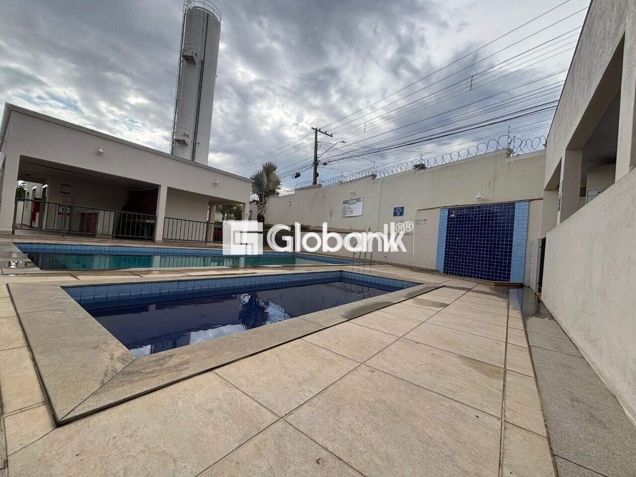 Apartamento 2 quartos para aluguel Vila Atlântida 48m² Montes Claros MG: 