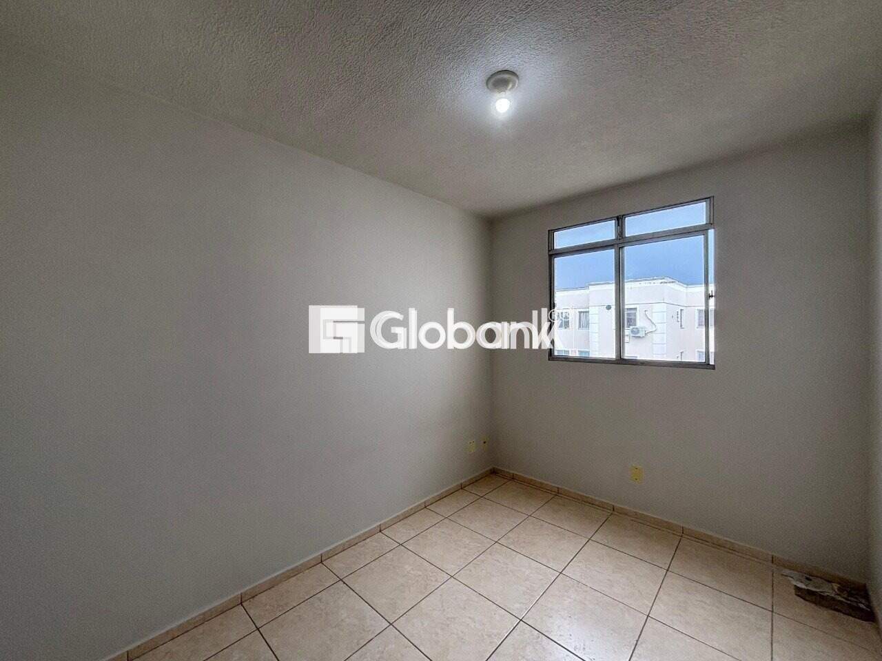 Apartamento 2 quartos para aluguel Vila Atlântida 48m² Montes Claros MG: 