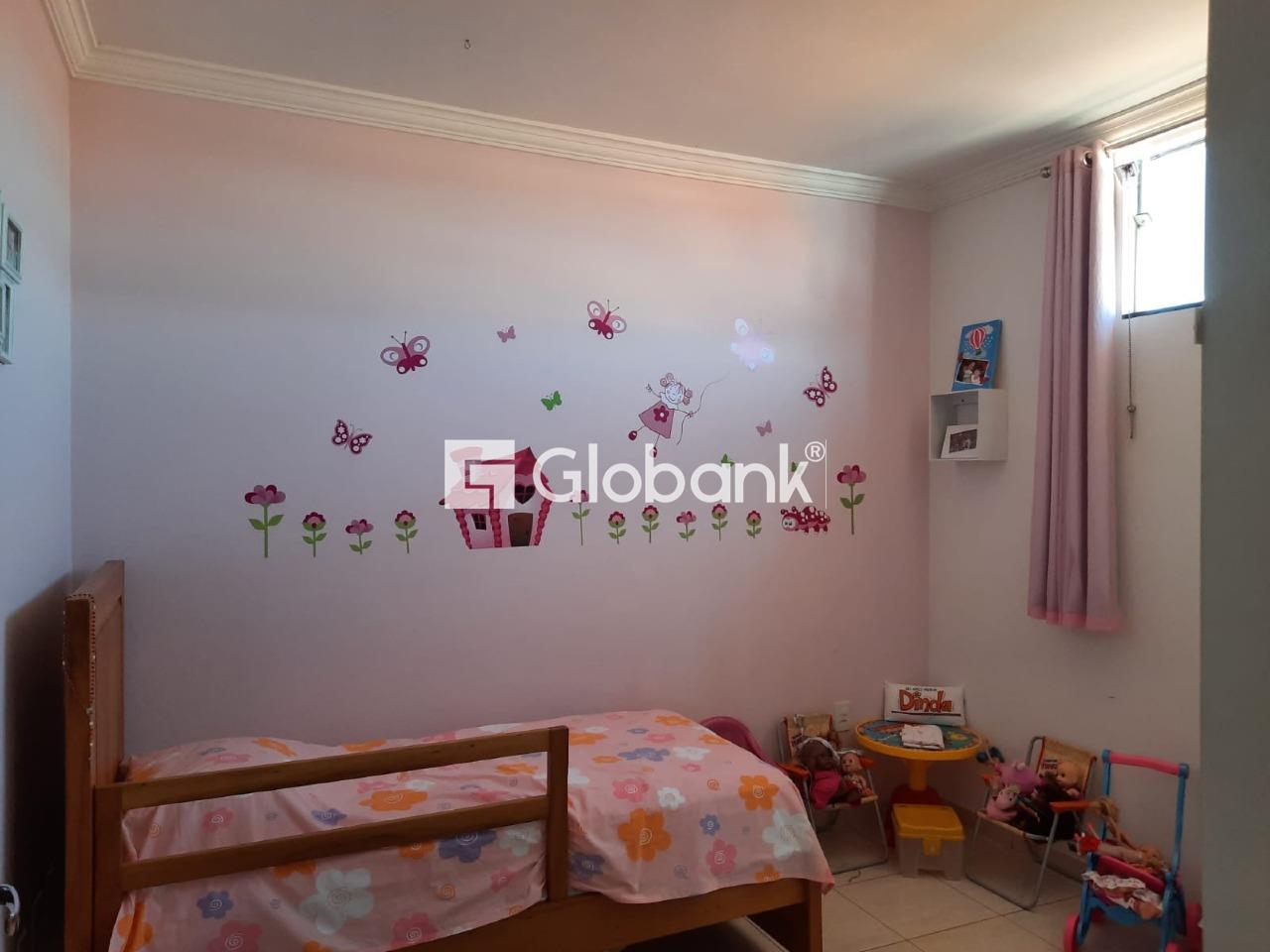 Casa 4 quartos à venda Planalto 309m² Montes Claros MG: 