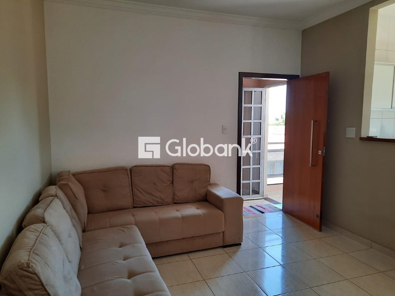 Casa 4 quartos à venda Planalto 309m² Montes Claros MG: 