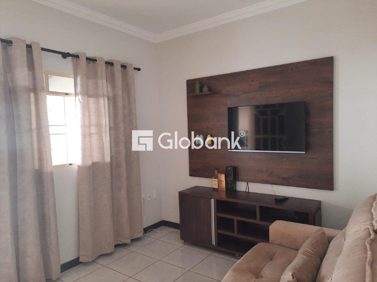 Casa 4 quartos à venda Planalto 309m² Montes Claros MG: 