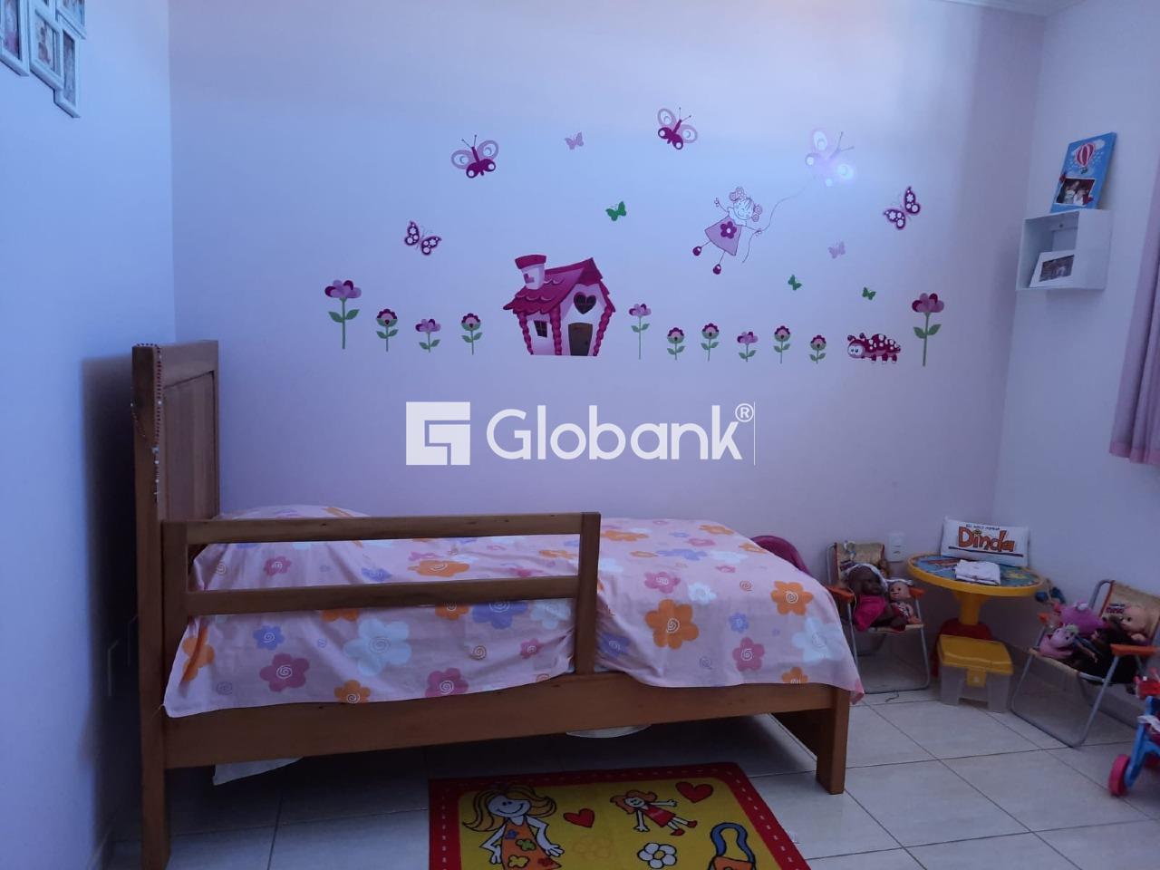 Casa 4 quartos à venda Planalto 309m² Montes Claros MG: 